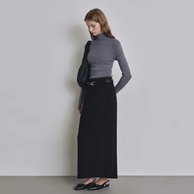 Chân váy bút chì Basic Đi chơi 0107