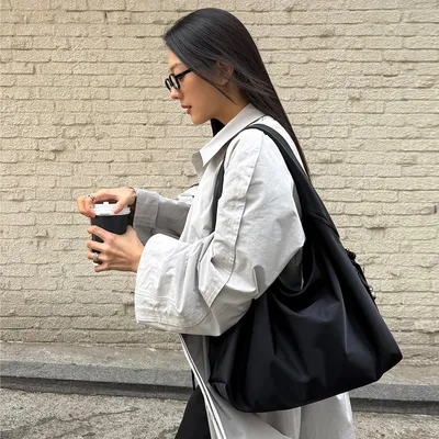 Túi đeo chéo da Nhẹ nhàng Dễ phối 0084